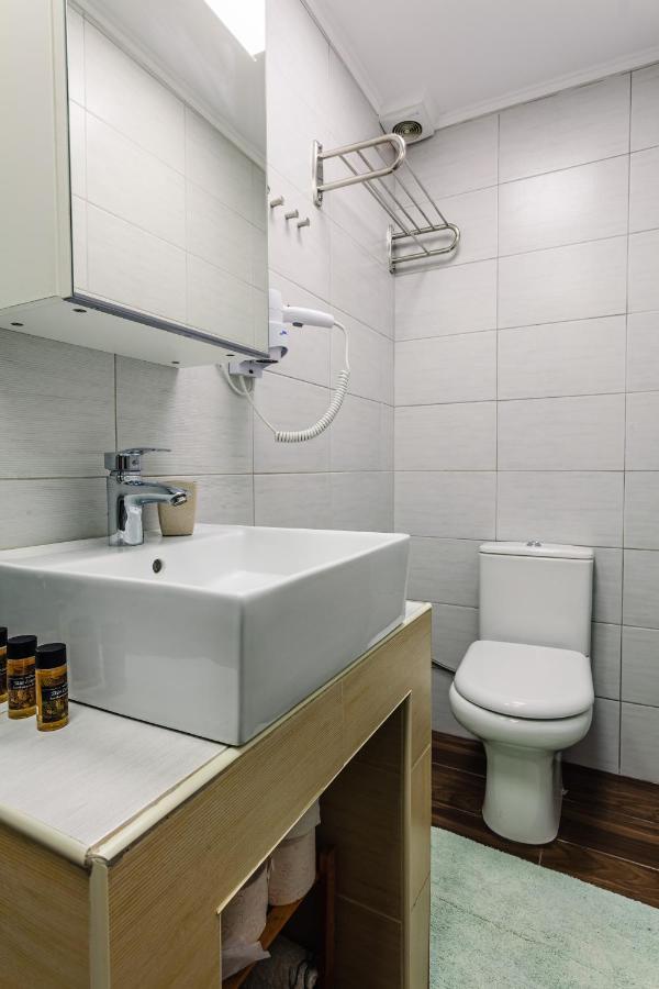 Citysea Fusion, Elegant Gem Minutes From The Beach Kalamata Dış mekan fotoğraf